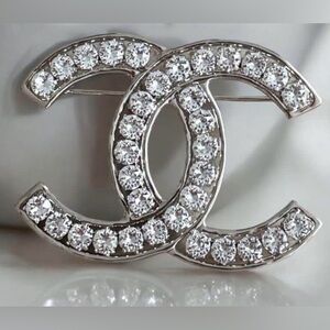 🌸Chanel Large Silver Crystal Brooch🌸